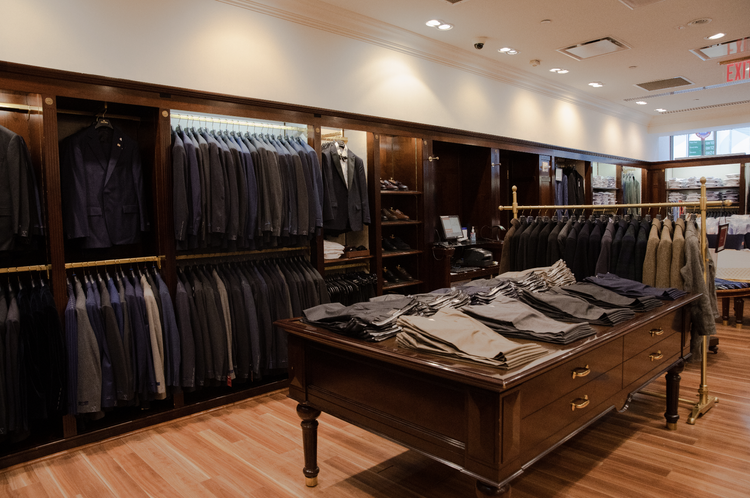 Brooks Brothers Returns to Rockefeller Center in New York City